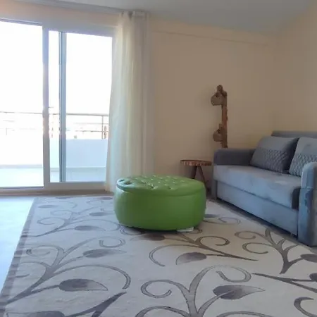 Mint Manor شقة